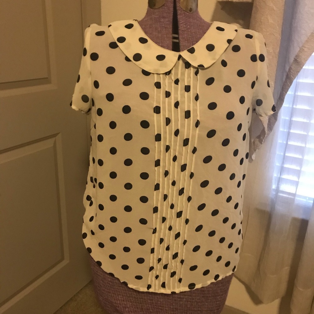 Black and white Polka dot blouse